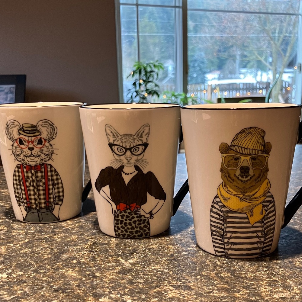 3 pc set hipster animal coffee cups/ mugs bear, cat,,mouse 16.5 oz